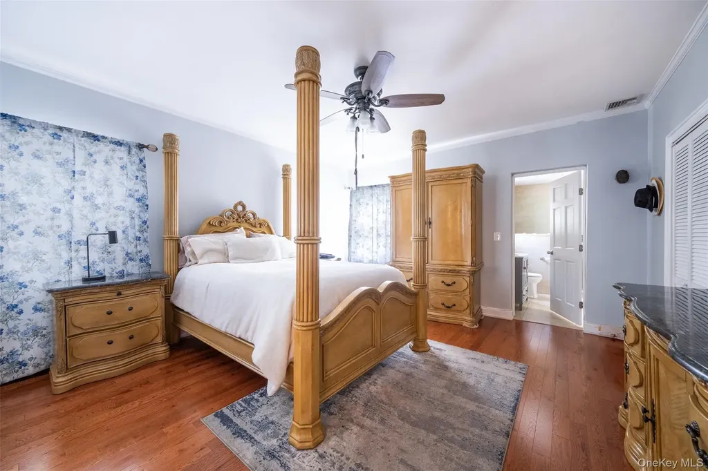 982 Split Rock Road Pelham NY 10803