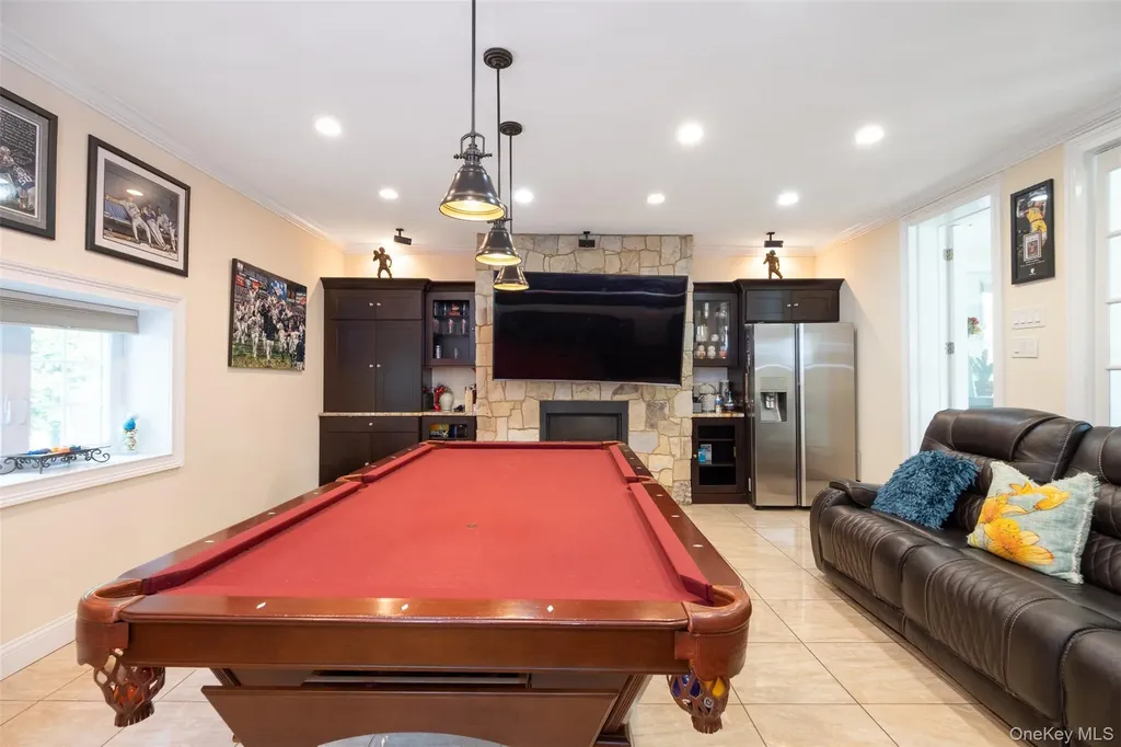 982 Split Rock Road Pelham NY 10803