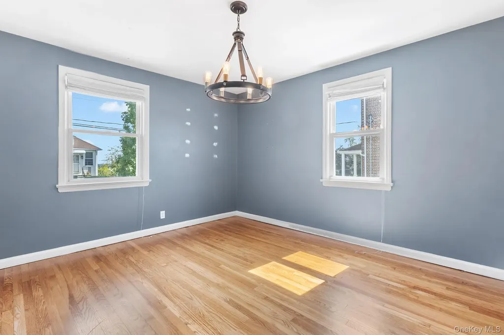 271 Hayward Street Yonkers NY 10704