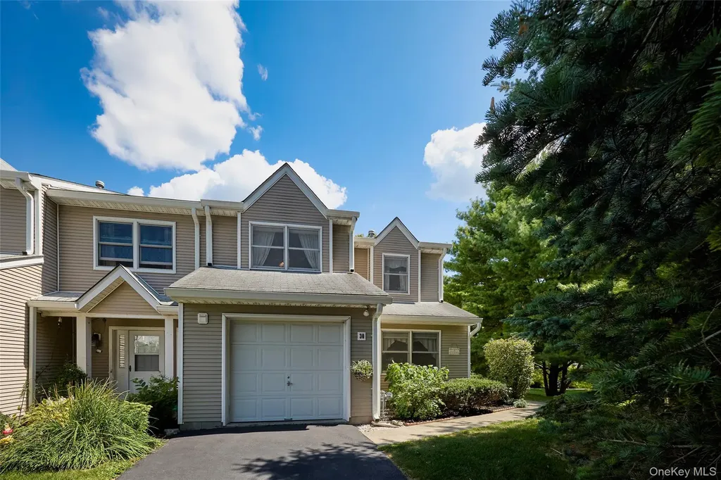 30 Deer Crossing Drive Fishkill NY 12524