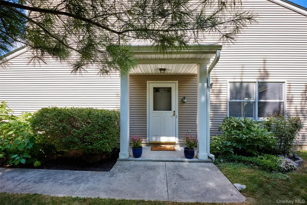 30 Deer Crossing Drive Fishkill NY 12524