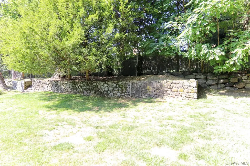 73 Van Cortlandt Avenue Ossining NY 10562