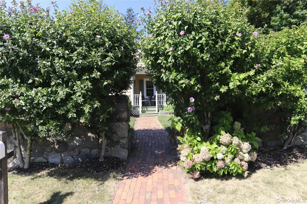 73 Van Cortlandt Avenue Ossining NY 10562