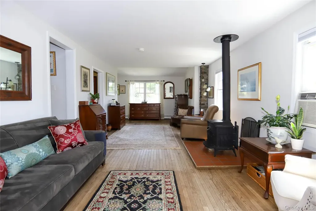 73 Van Cortlandt Avenue Ossining NY 10562