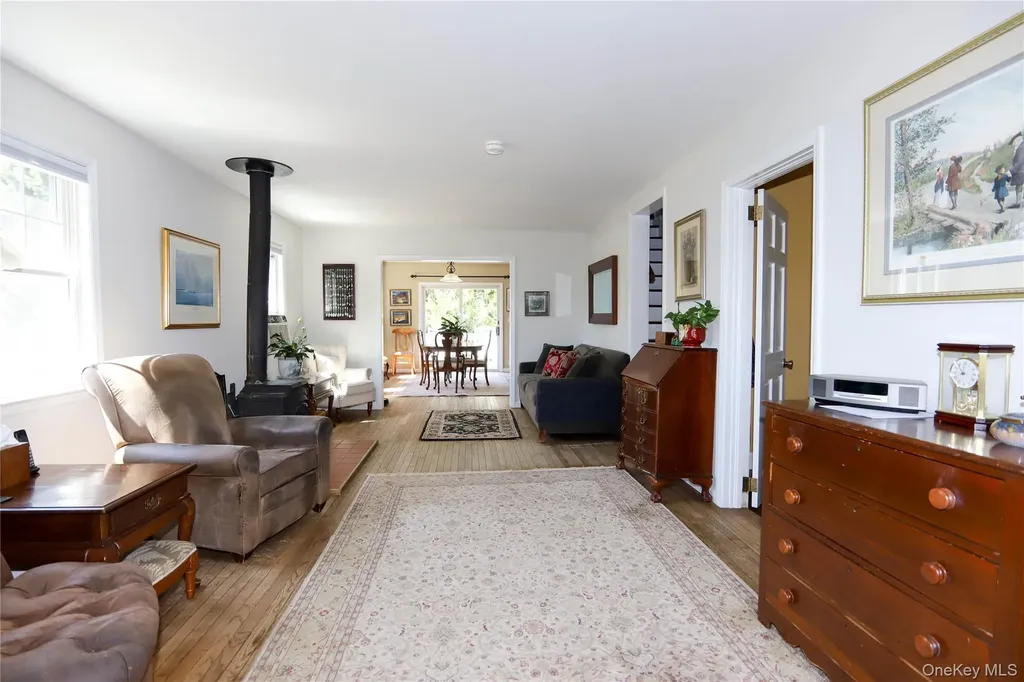 73 Van Cortlandt Avenue Ossining NY 10562