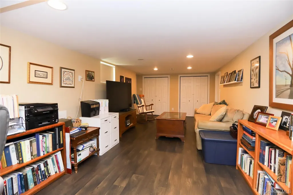 73 Van Cortlandt Avenue Ossining NY 10562
