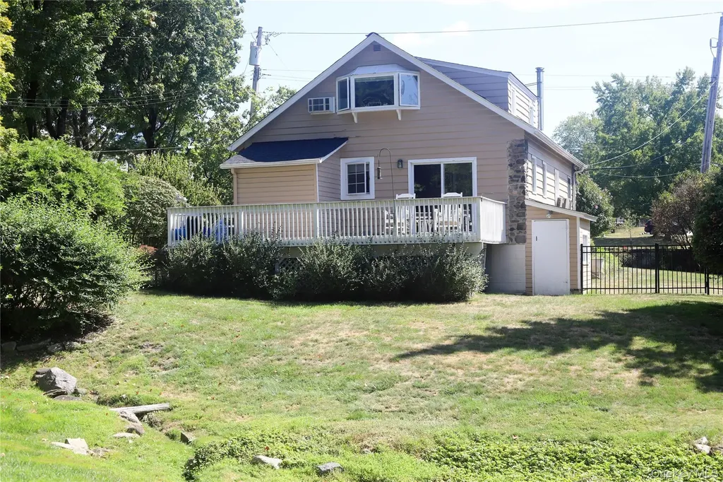 73 Van Cortlandt Avenue Ossining NY 10562