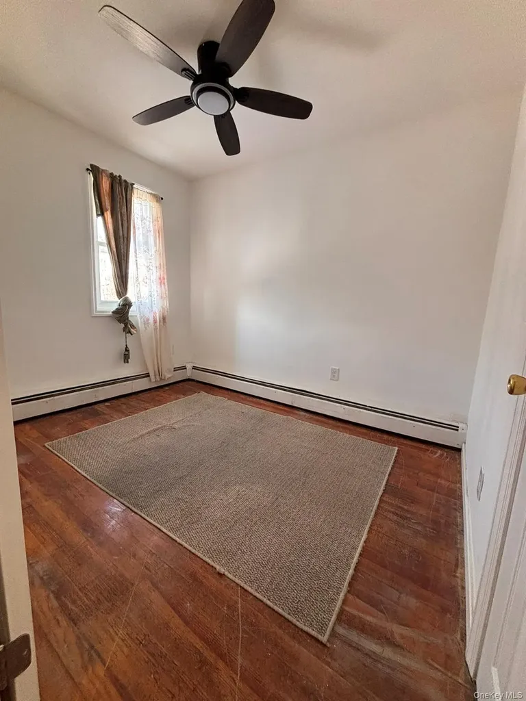 94 Lockman Avenue Staten Island NY 10303