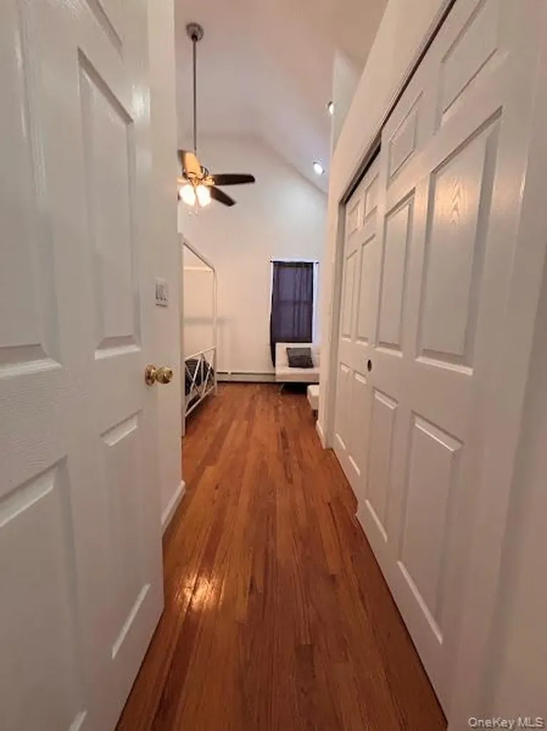 94 Lockman Avenue Staten Island NY 10303