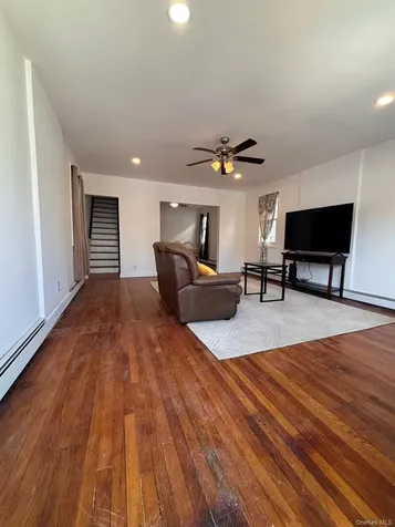 94 Lockman Avenue Staten Island NY 10303
