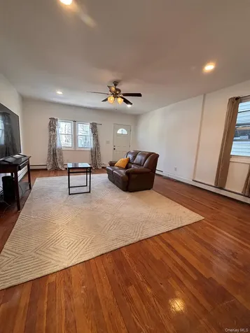 94 Lockman Avenue Staten Island NY 10303