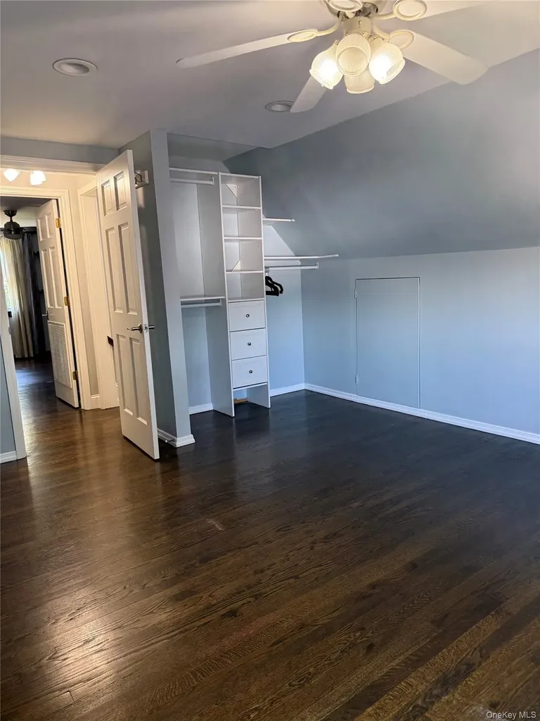 175 Wardwell Road Mineola NY 11501