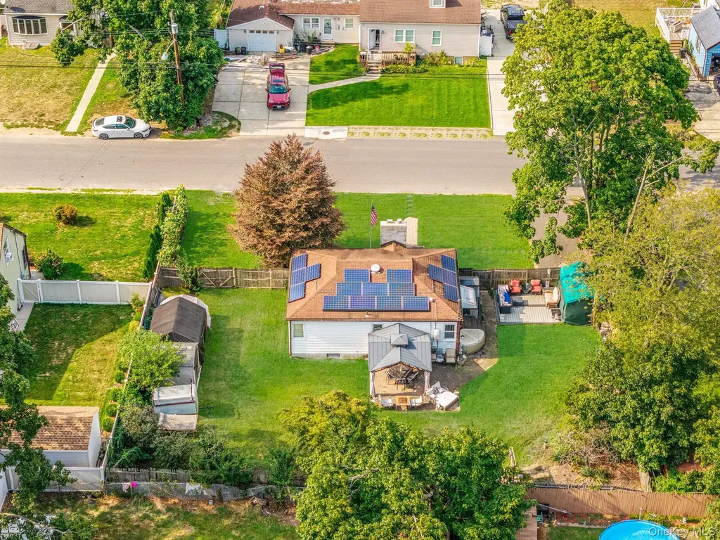 30 Oakdale Avenue Central Islip NY 11722