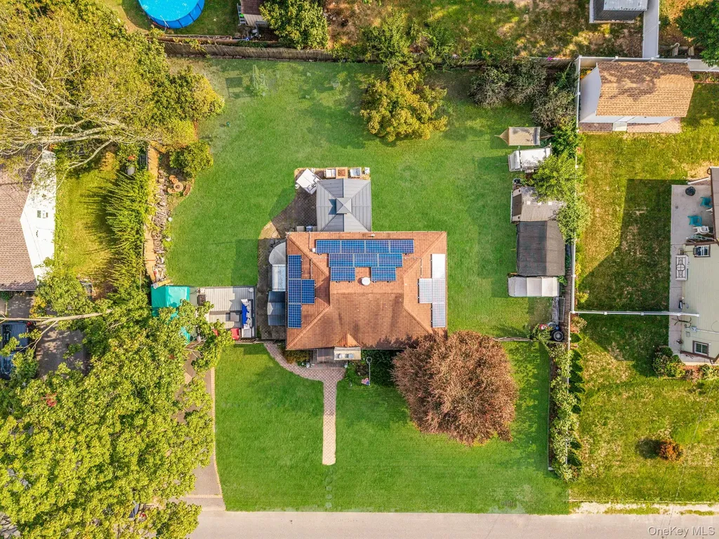 30 Oakdale Avenue Central Islip NY 11722