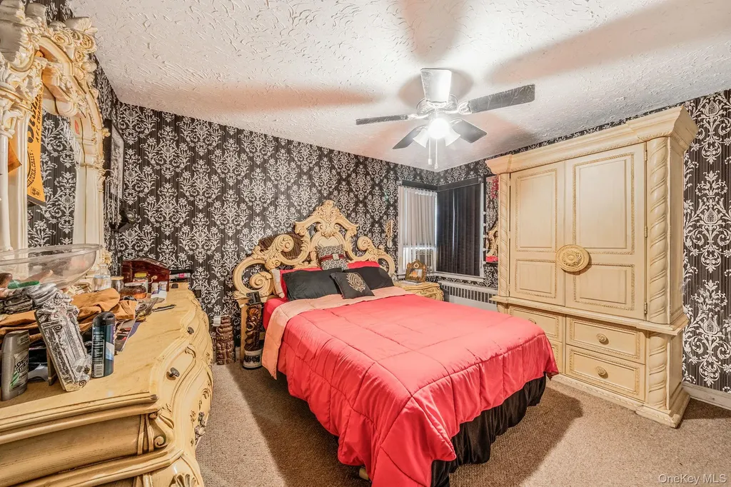 30 Oakdale Avenue Central Islip NY 11722
