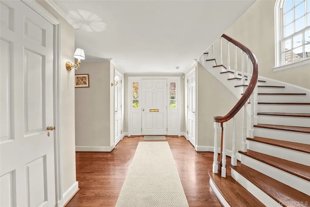 25 Moore Road Bronxville NY 10708