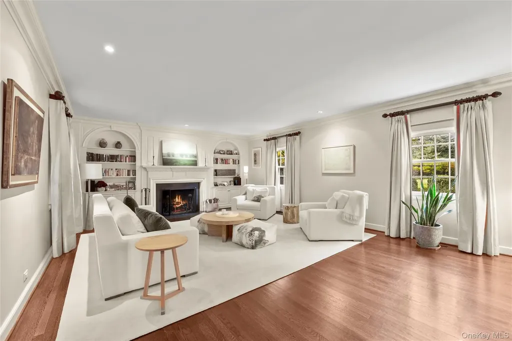 25 Moore Road Bronxville NY 10708