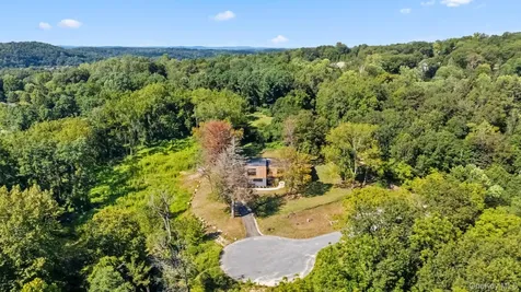 28 Mclain Street Bedford Corners NY 10549