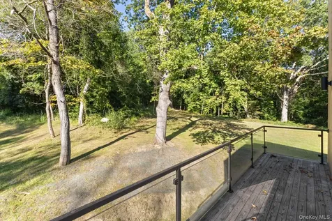 28 Mclain Street Bedford Corners NY 10549