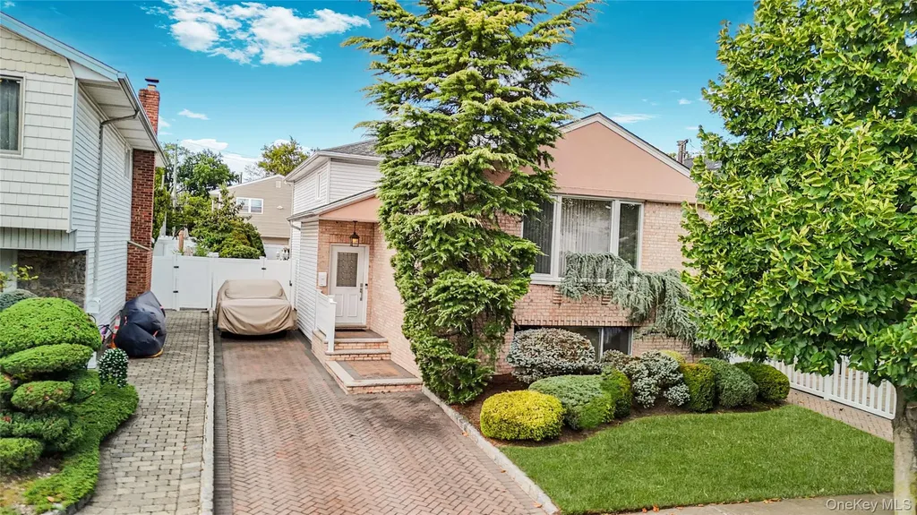 171 Merrill Avenue Staten Island NY 10314