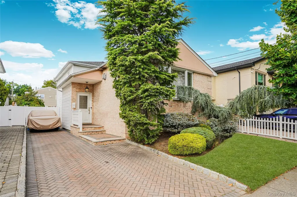171 Merrill Avenue Staten Island NY 10314