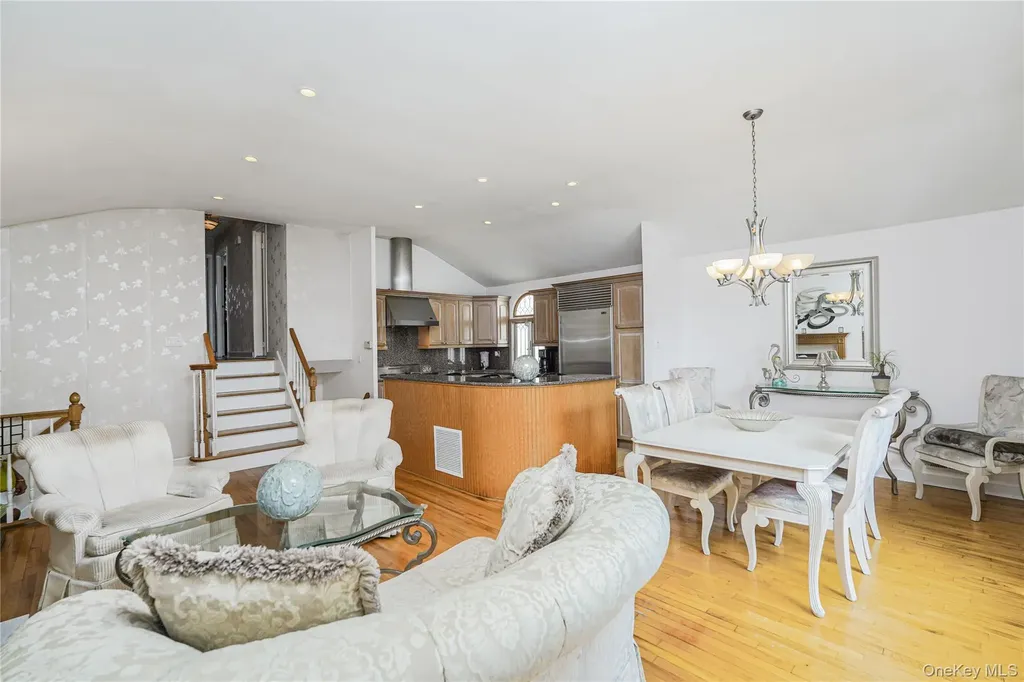171 Merrill Avenue Staten Island NY 10314