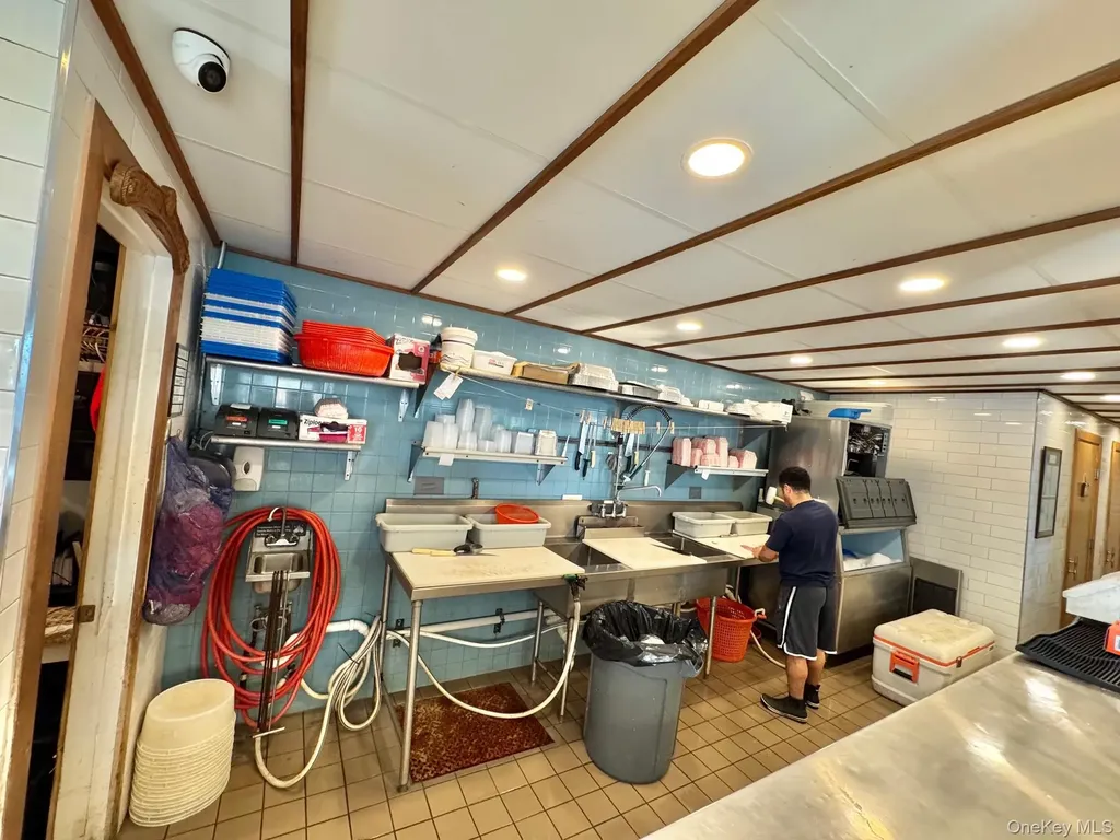 4257 Austin Boulevard Island Park NY 11558
