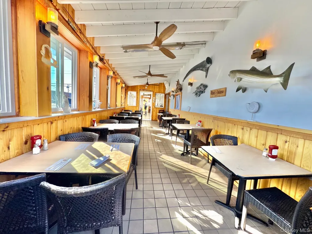 4257 Austin Boulevard Island Park NY 11558