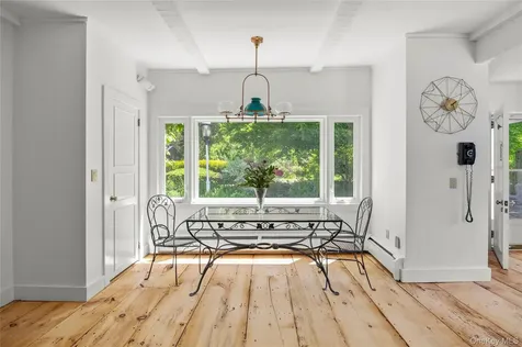 202 Buckwheat Bridge Germantown NY 12526