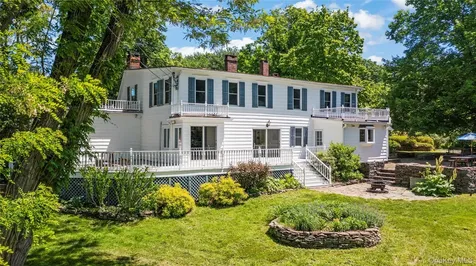 202 Buckwheat Bridge Germantown NY 12526