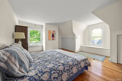 202 Buckwheat Bridge Germantown NY 12526