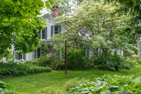 202 Buckwheat Bridge Germantown NY 12526