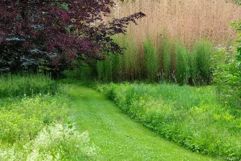 202 Buckwheat Bridge Germantown NY 12526