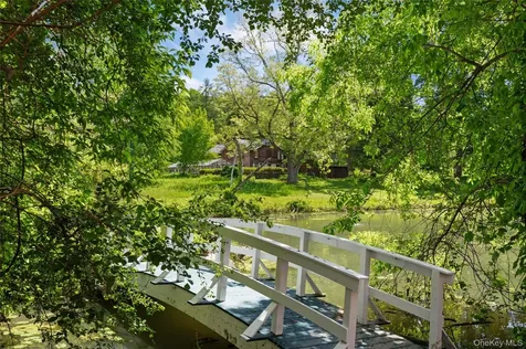 202 Buckwheat Bridge Germantown NY 12526