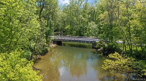 202 Buckwheat Bridge Germantown NY 12526