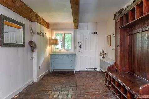 202 Buckwheat Bridge Germantown NY 12526