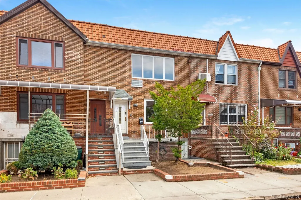 1953 E 27th Street Brooklyn NY 11229
