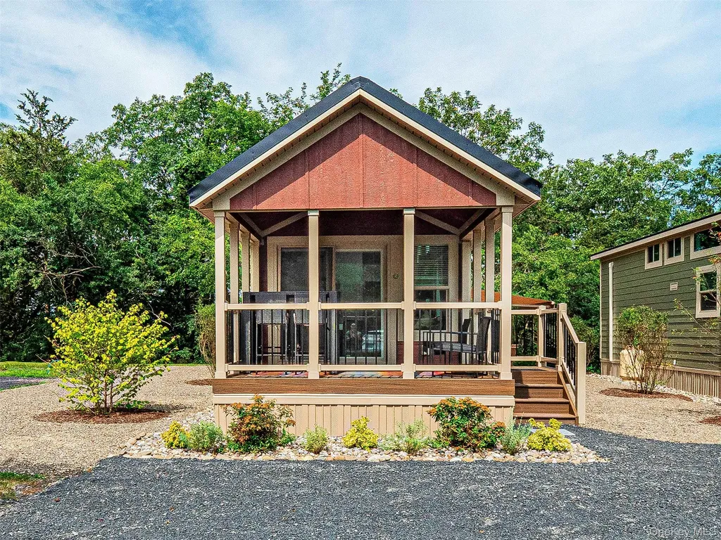 197 Wheeler Road Florida NY 10921