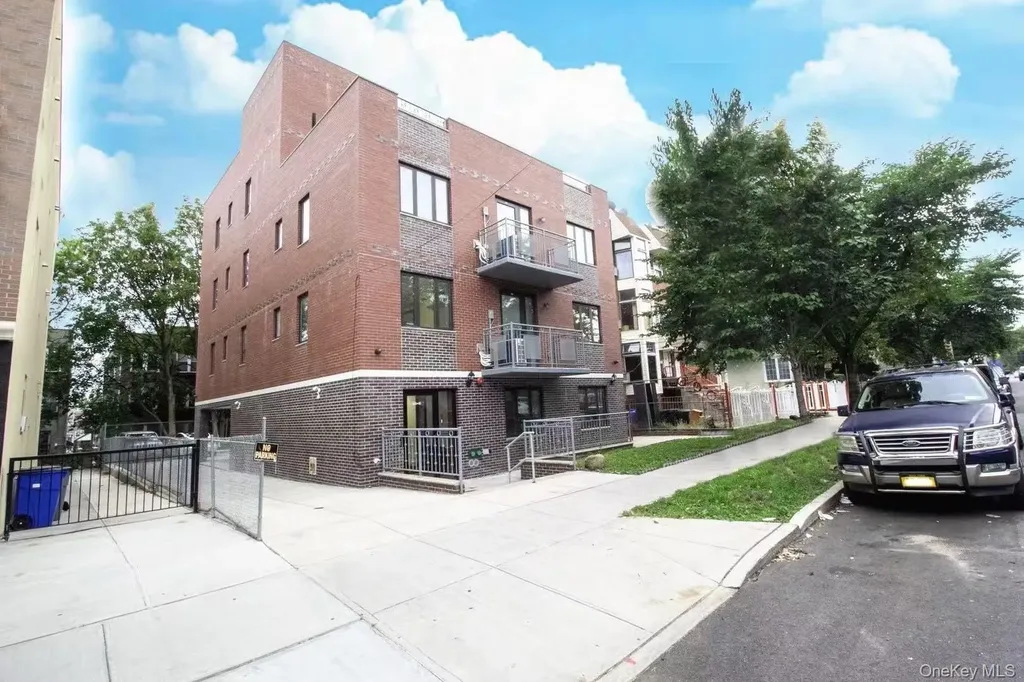 108-38 41st Avenue Corona NY 11368