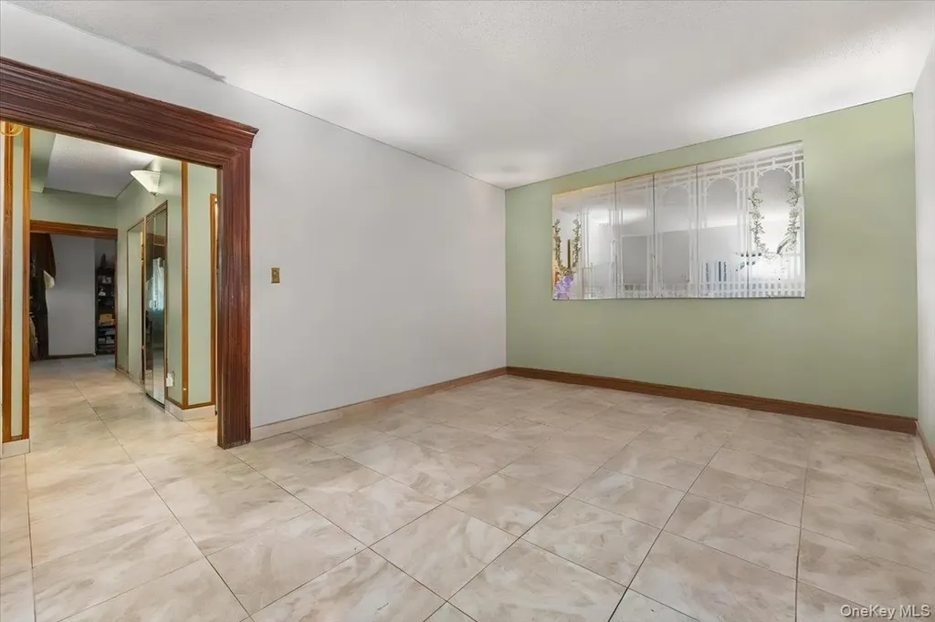 1475 Crotona Place Bronx NY 10456