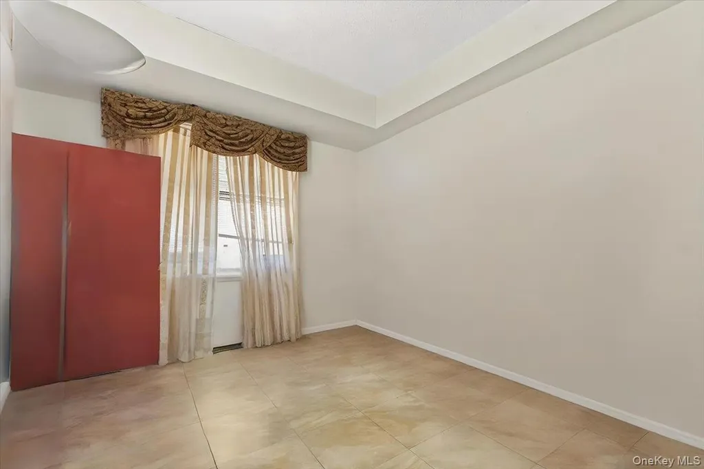 1475 Crotona Place Bronx NY 10456
