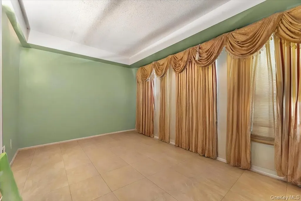 1475 Crotona Place Bronx NY 10456
