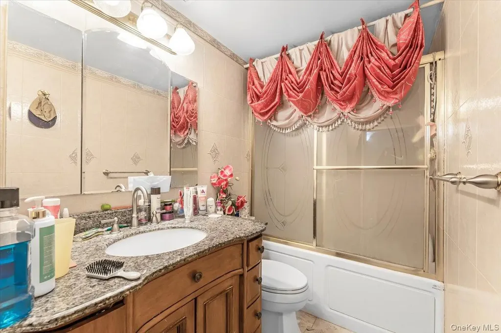1475 Crotona Place Bronx NY 10456