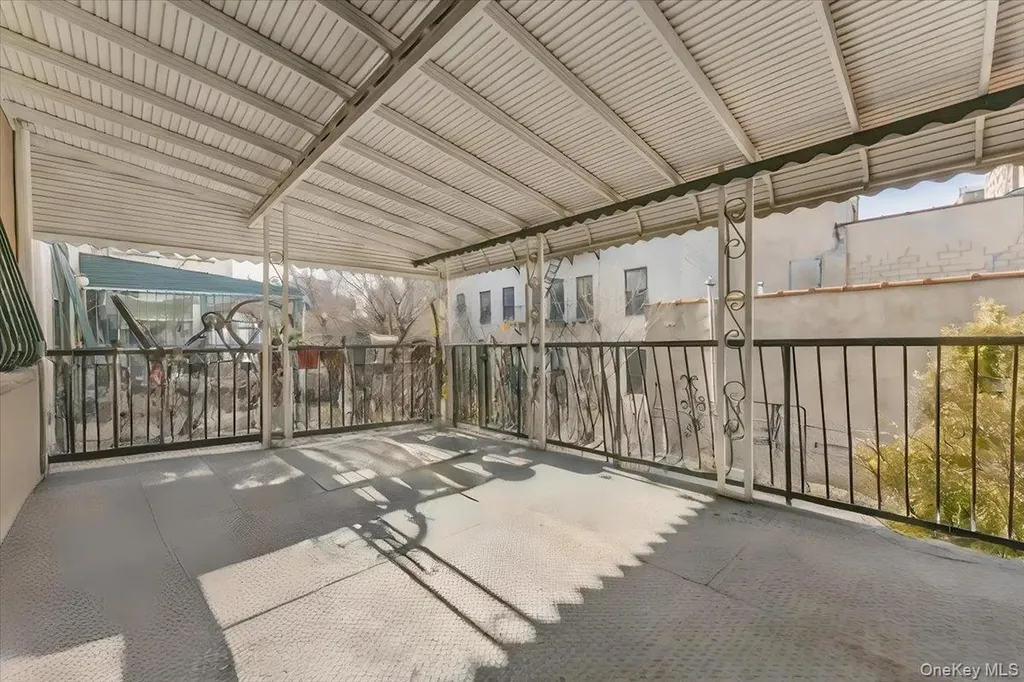 1475 Crotona Place Bronx NY 10456