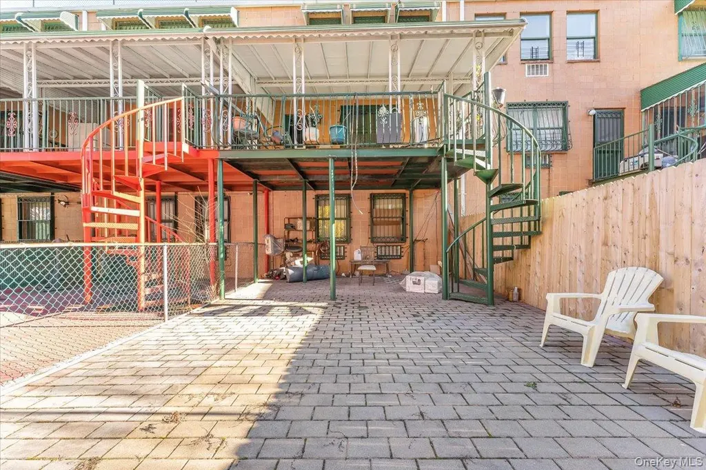 1475 Crotona Place Bronx NY 10456