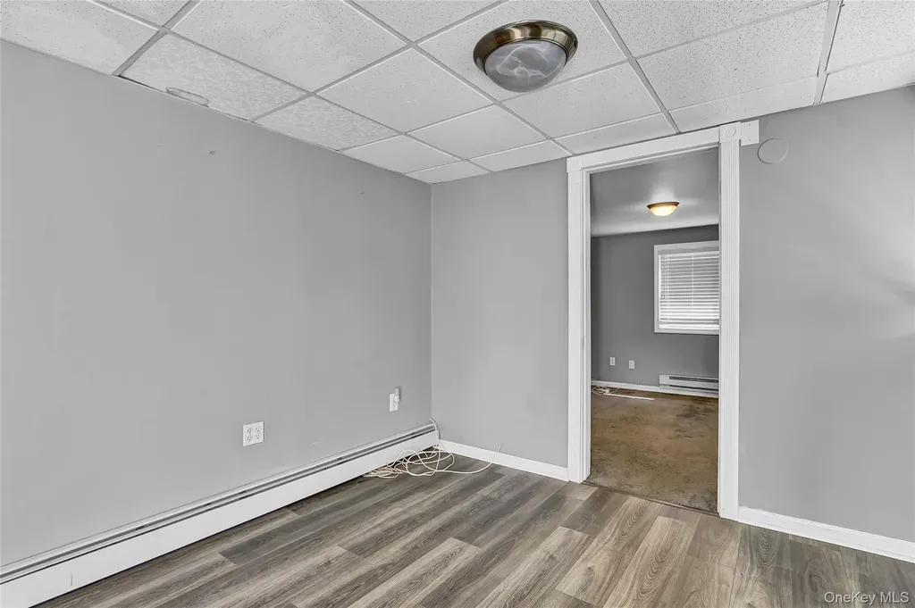 10 Barnyard Lane Levittown NY 11756