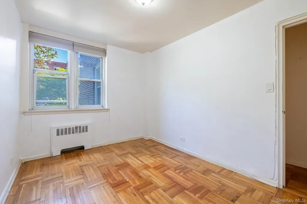 80 Knolls Crescent Bronx NY 10463