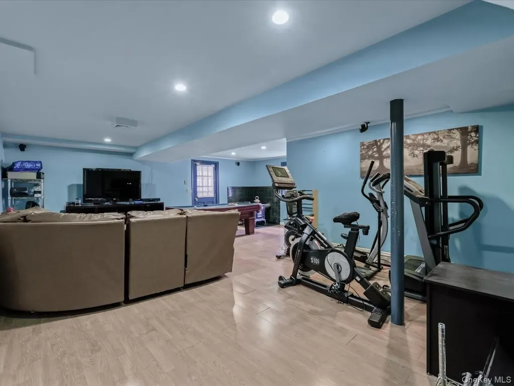 33 Berkshire Road Yonkers NY 10710
