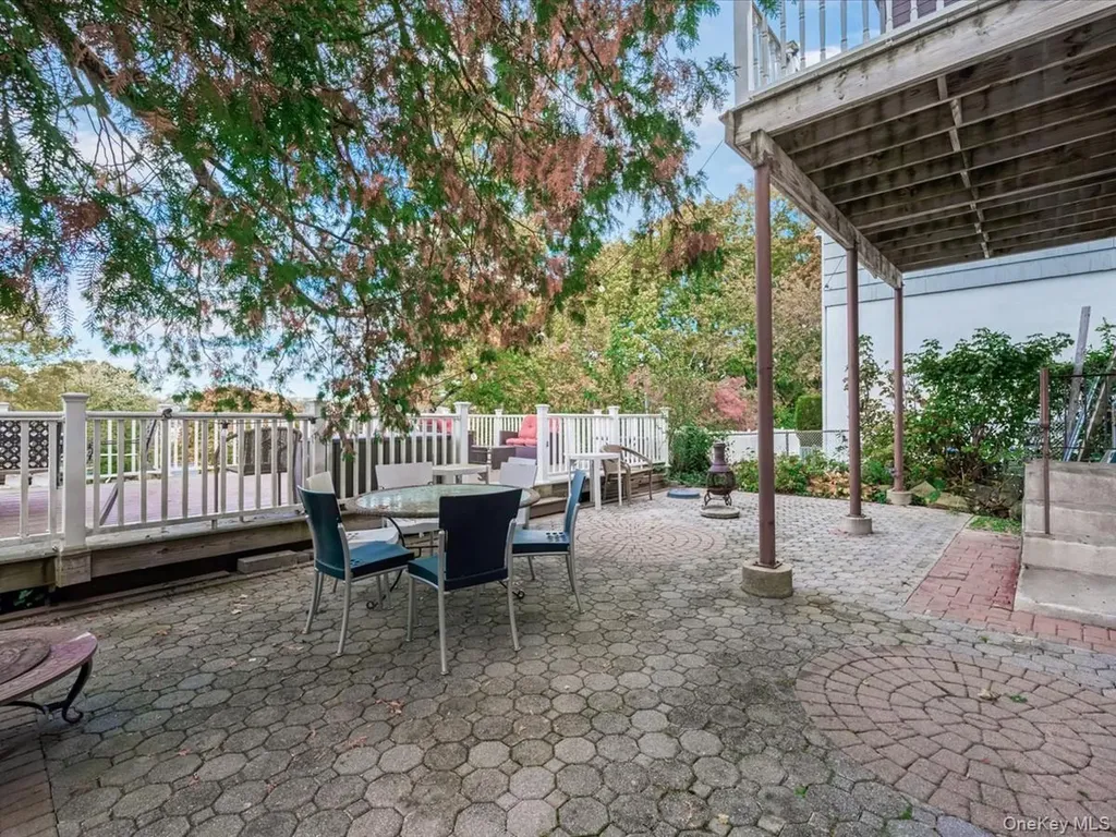 33 Berkshire Road Yonkers NY 10710