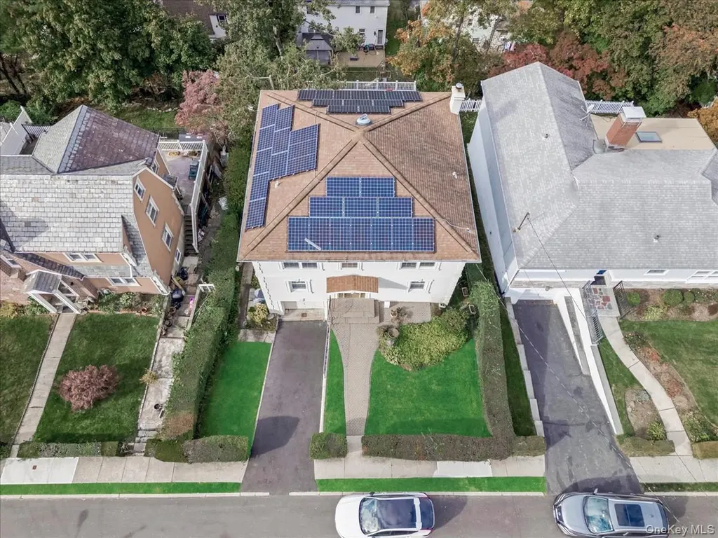 33 Berkshire Road Yonkers NY 10710